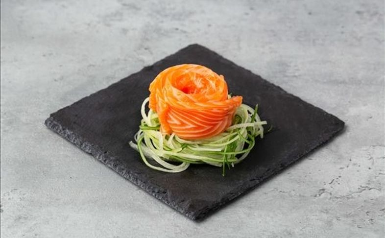 Сашими лосось