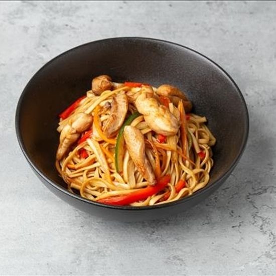 Удон с курицей