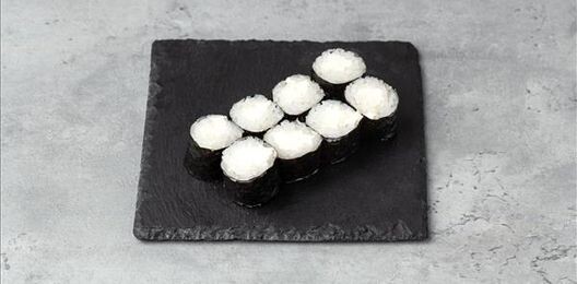 Тонкий ролл со сливочным сыром