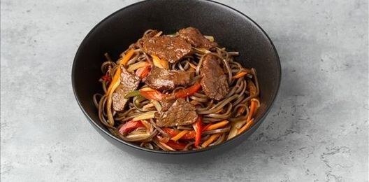 Гречневая лапша с говядиной