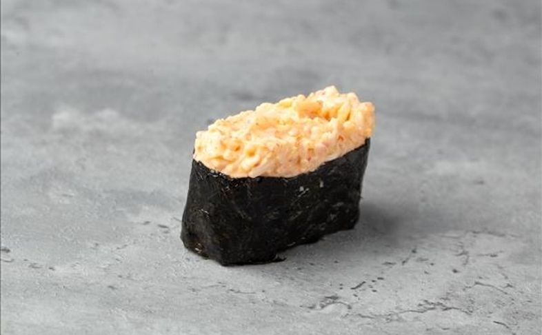 Острые суши с крабом