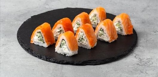 Ролл «Пирамида»