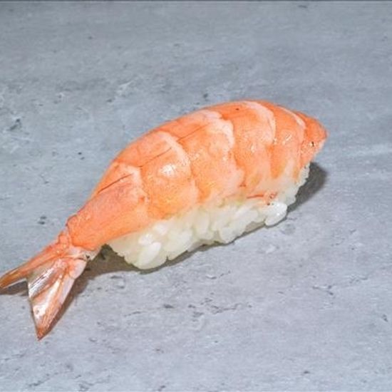 Суши с креветкой