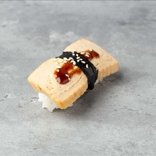 Суши с японским омлетом