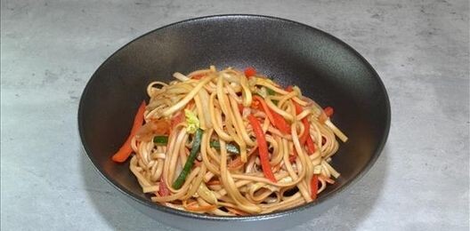 Удон с овощами