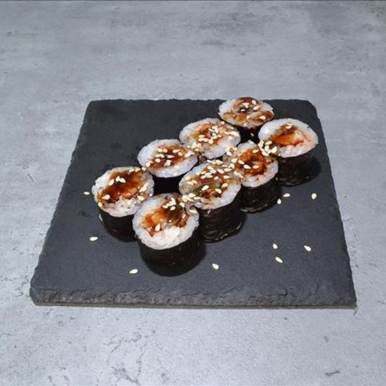 Тонкий ролл с угрём