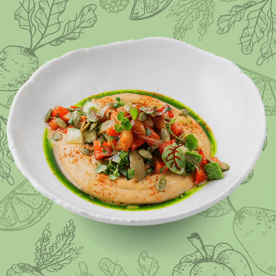 Хумус из чечевицы с овощами и лепешками роти