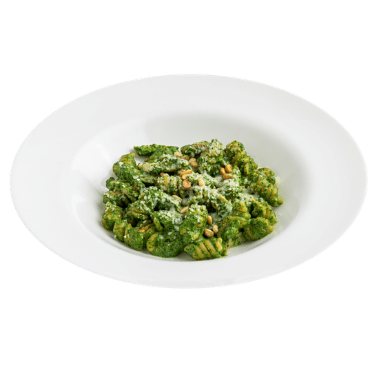Со шпинатом, копчёным цыплёнком и кедровыми орешками