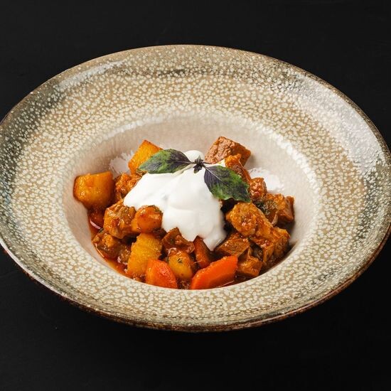 Жаркое из свинины и овощей