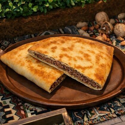 Пирог по Гурийски с говядиной и свининой