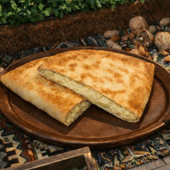 Пирог по-гурийски с картофелем и сыром