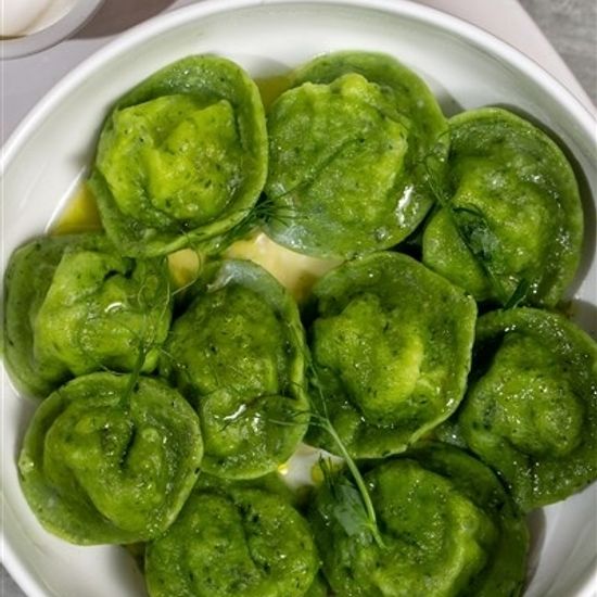 Домашние пельмени с индейкой и сметаной