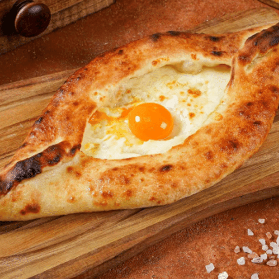 Хачапури по-аджарски