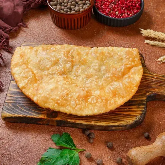 Чебурек с говядиной