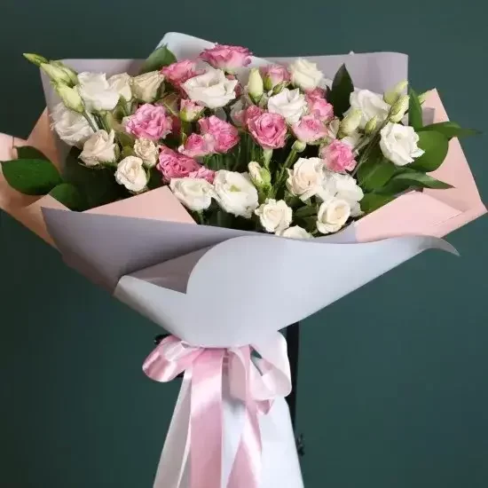 Букет цветов  "Поцелуй"