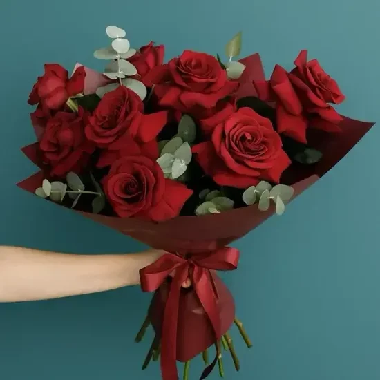 Букет цветов из французских красных роз 9 шт.