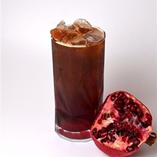 Гранатовый эспрессо-тоник