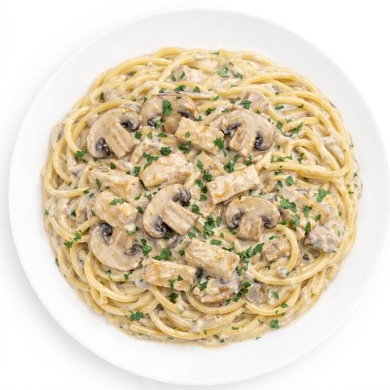 Паста Альфредо с курицей и грибами