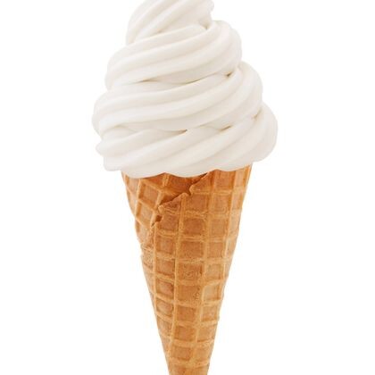 Мягкое мороженое в рожке