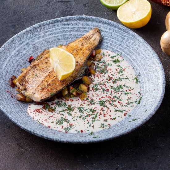 Скумбрия с овощами