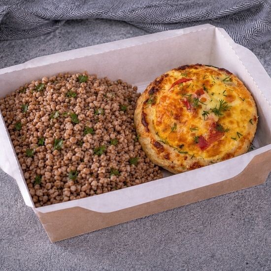 Гречка с гнездом куриным