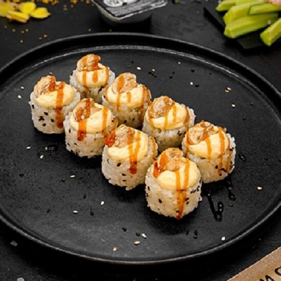 Запеченный с курицей и грибами