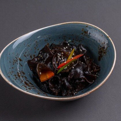 Салат «Грибы древесные»