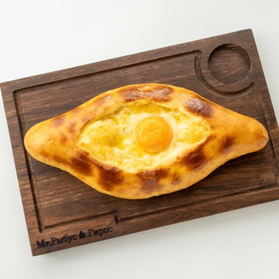 Хачапури по-аджарски