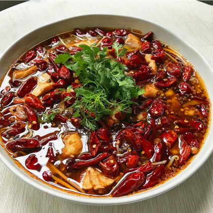 Свинина в бульоне с перцем чили по-сычуаньски