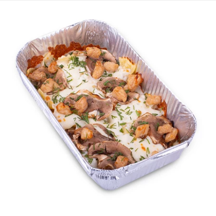 Сковородка с курицей в сливочном соусе