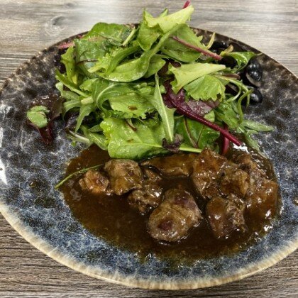 С куриной печенью и соусом "Демиглас"