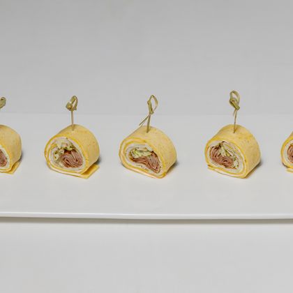 Канапе "АНТИПАСТИ С БЕКОНОМ"