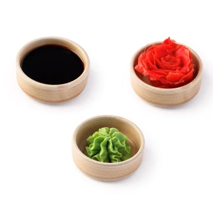 Комплект приправ (соевый соус, имбирь, васаби)