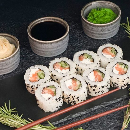 Ролл «Аляска»