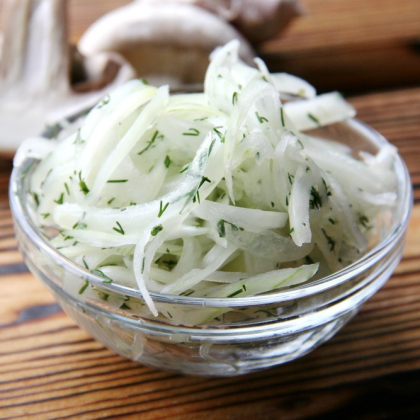 Лук маринованный