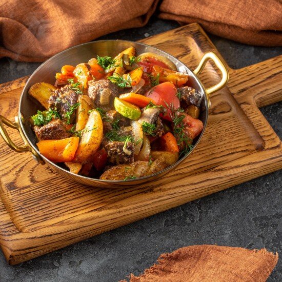 Жаркое с говядиной