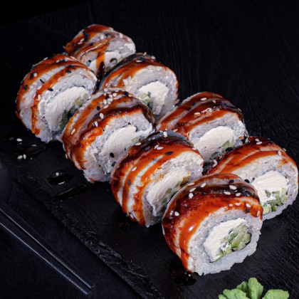 Ролл Калифорния с угрем ДеЛюкс