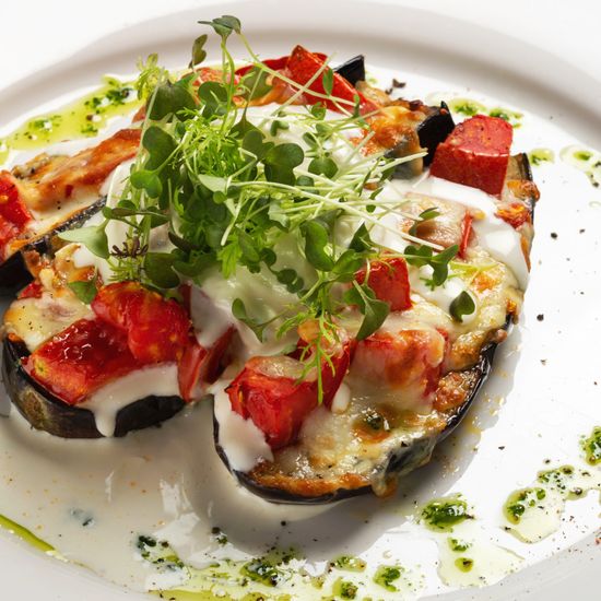 Баклажан на гриле со страчателлой