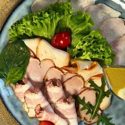 Мясная тарелка