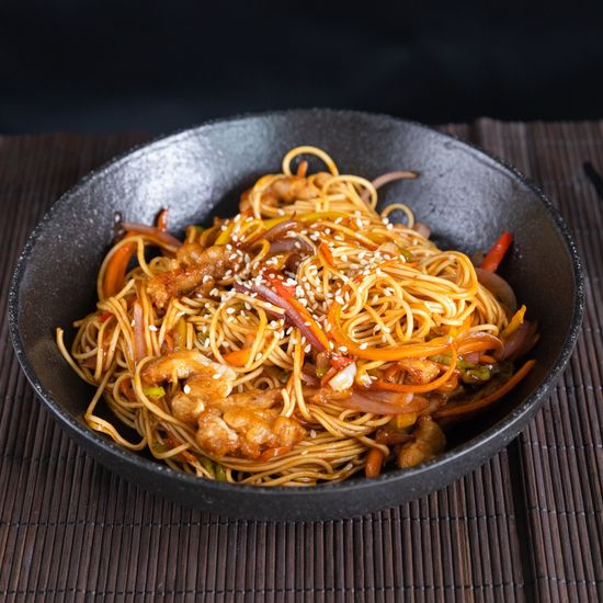 Чоу мейн с перечной свининой 🌶️