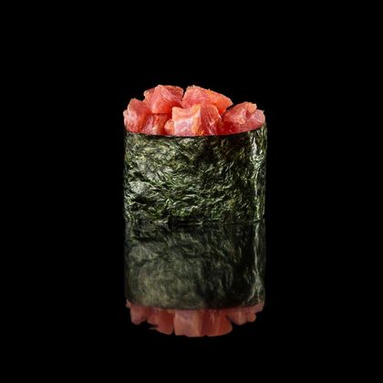 Гункан «Туна спайс»