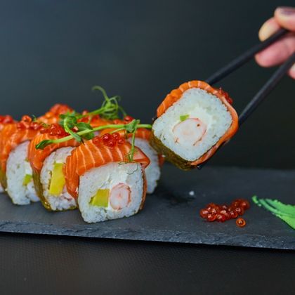 Роллы «Хамаки»