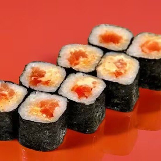 Маки спайси лосось