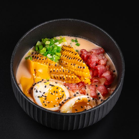 Сырный рамен с беконом