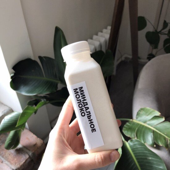 Миндальное молоко 0.3