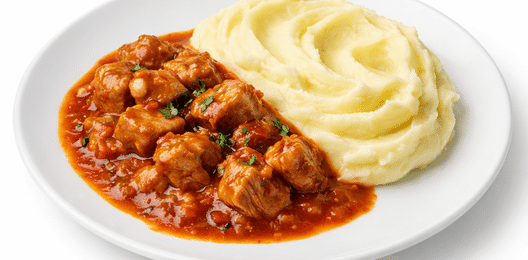 Картофельное пюре с  мясным гуляшом