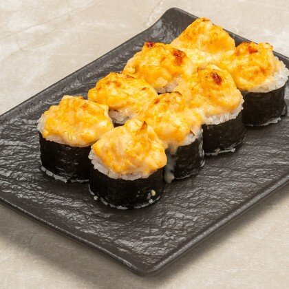 Запечённый ролл с гребешком