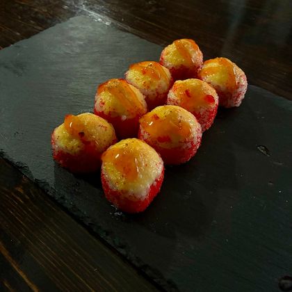 Запеченный ролл с креветкой