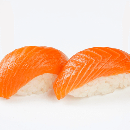 Суши с лососем