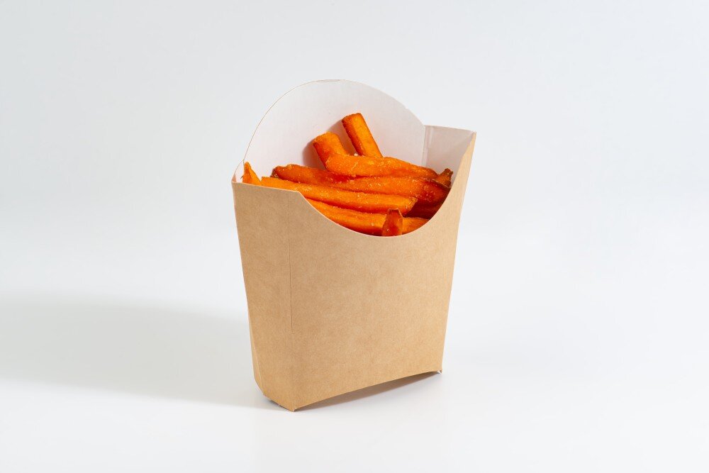 Батат фри с белым соусом